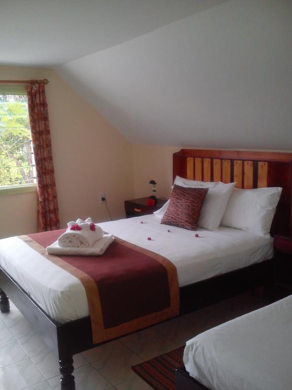 Malau Lodge Nuku'alofa Eksteriør bilde