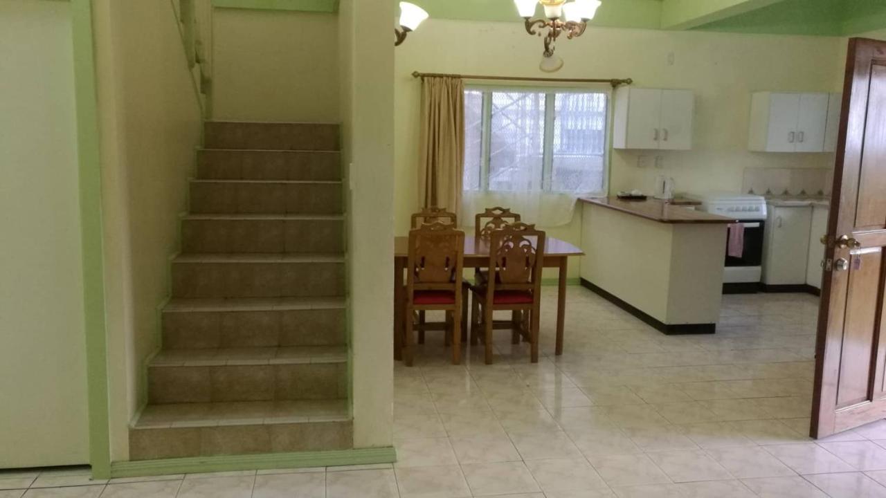 Malau Lodge Nuku'alofa Eksteriør bilde
