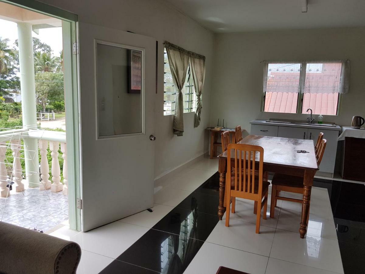 Malau Lodge Nuku'alofa Eksteriør bilde